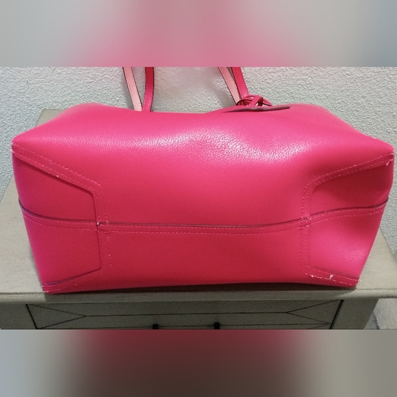 SALE ~ Kate Spade New York Reversible Leather Tote Fuchsia, Brand New - Picture 7 of 8